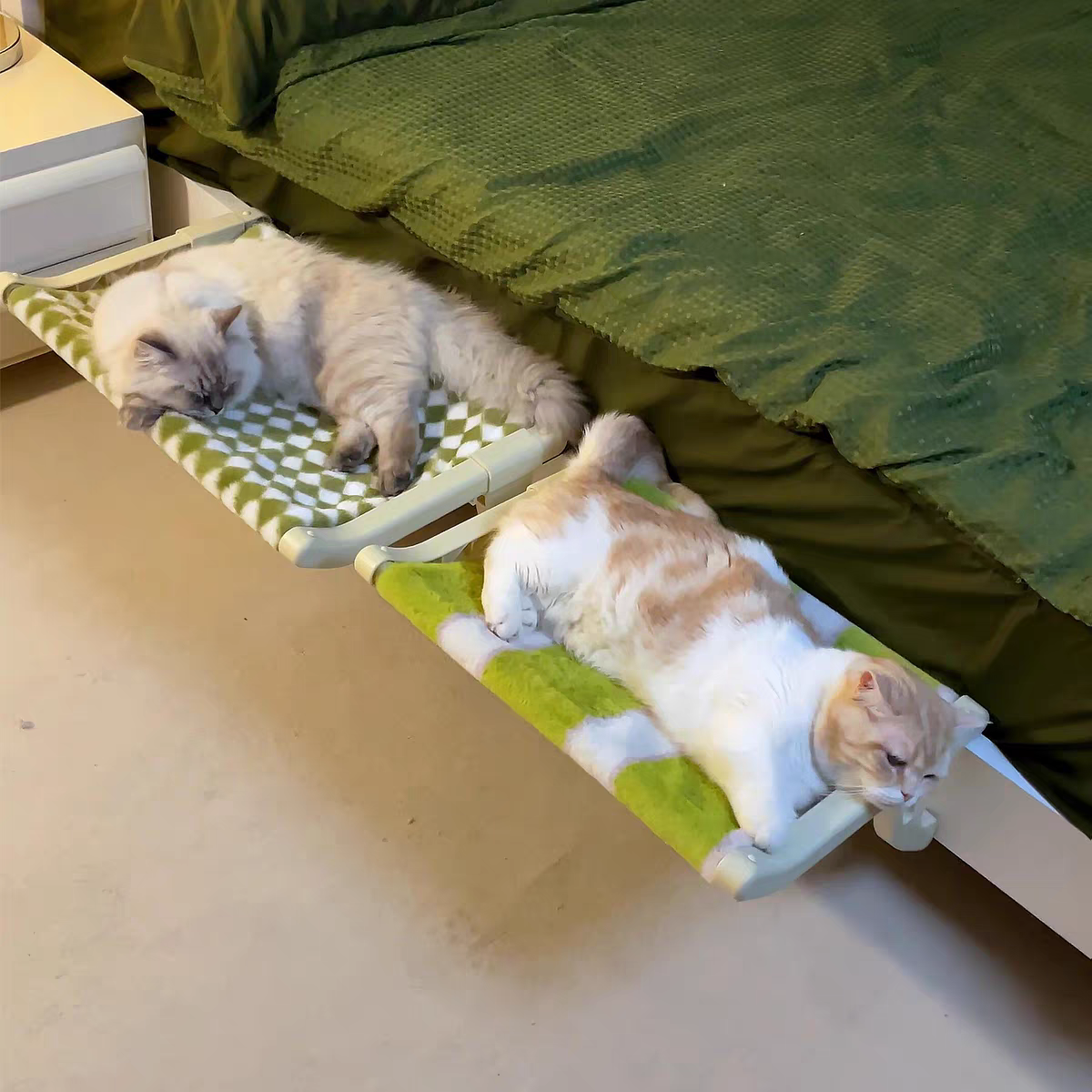 Cat side bed hammock