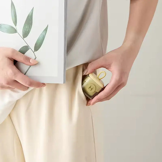 Portable lint roller