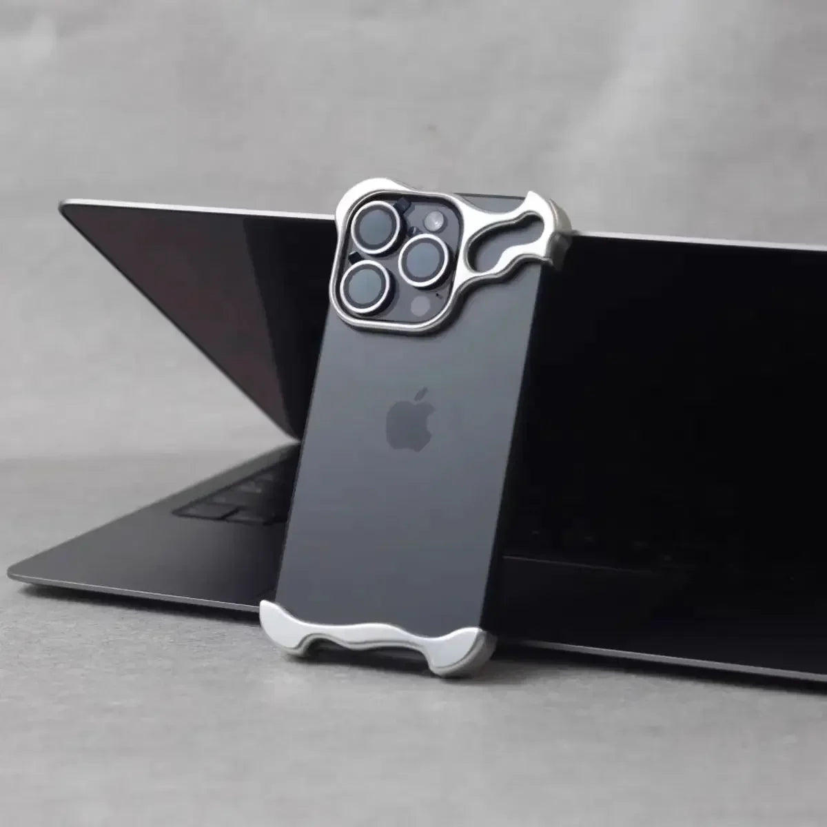 Silver Color Aluminum Bumper iPhone Case With Camera Lens Guard