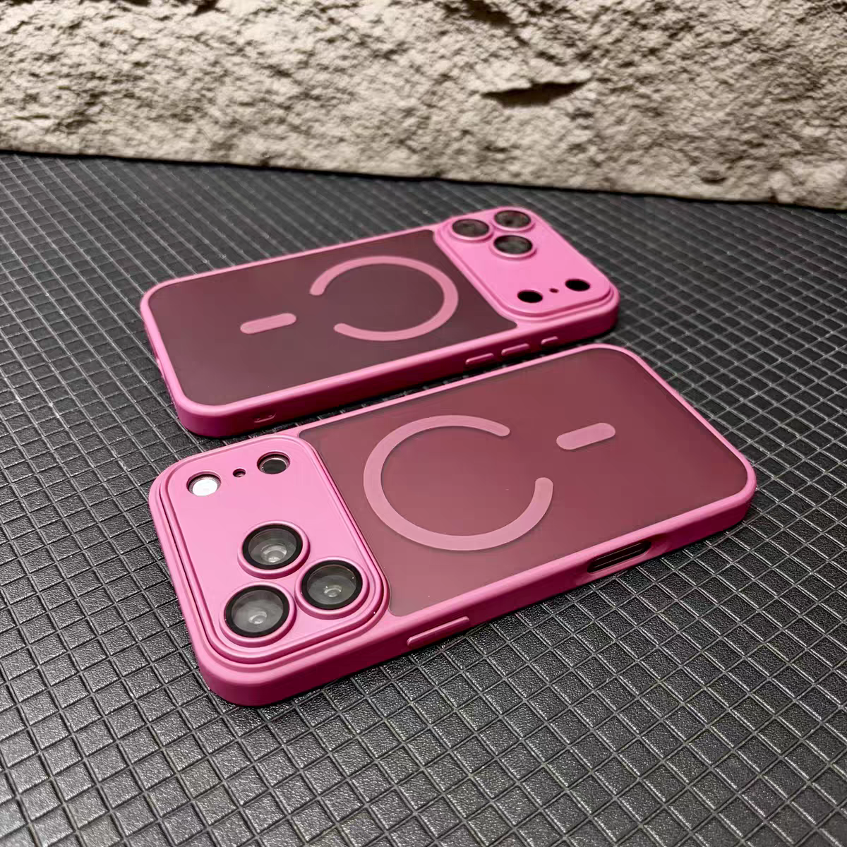Magnetic iPhone case