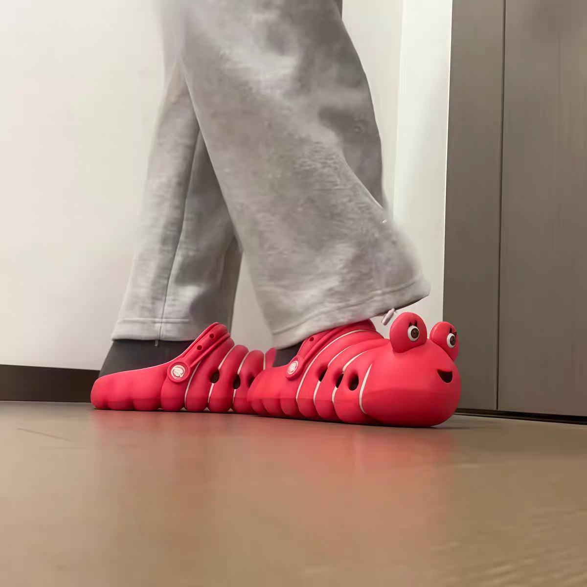 Caterpillar Cotton Slippers