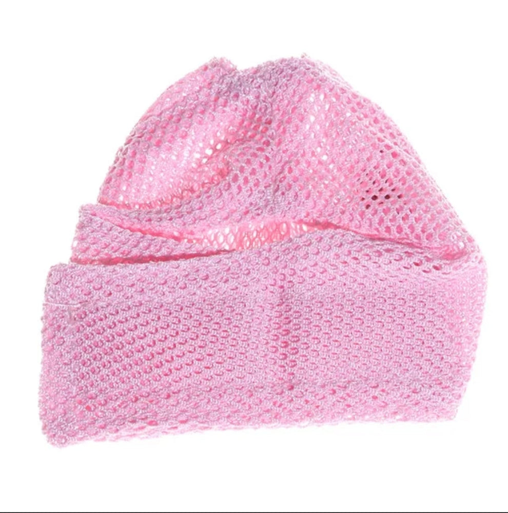 Cat face mask for grooming