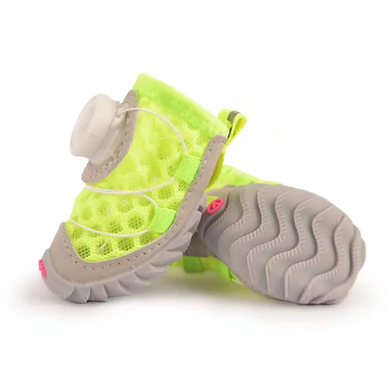 Dog shoes (2 pairs)