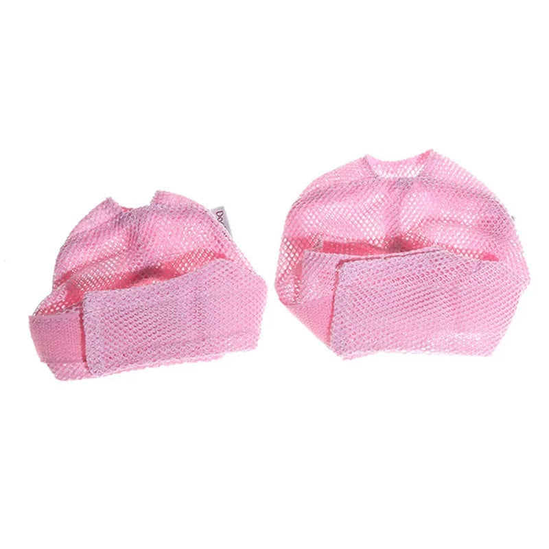 Cat face mask for grooming